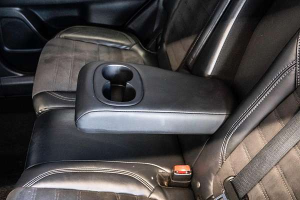 2020 Mitsubishi Outlander LS ZL