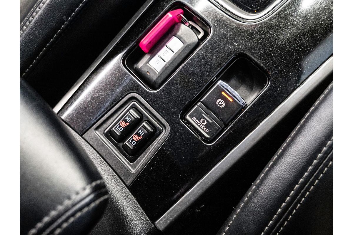 2020 Mitsubishi Outlander LS ZL