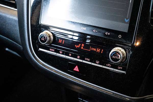 2020 Mitsubishi Outlander LS ZL