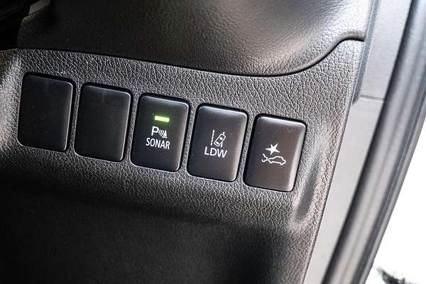 2020 Mitsubishi Outlander LS ZL