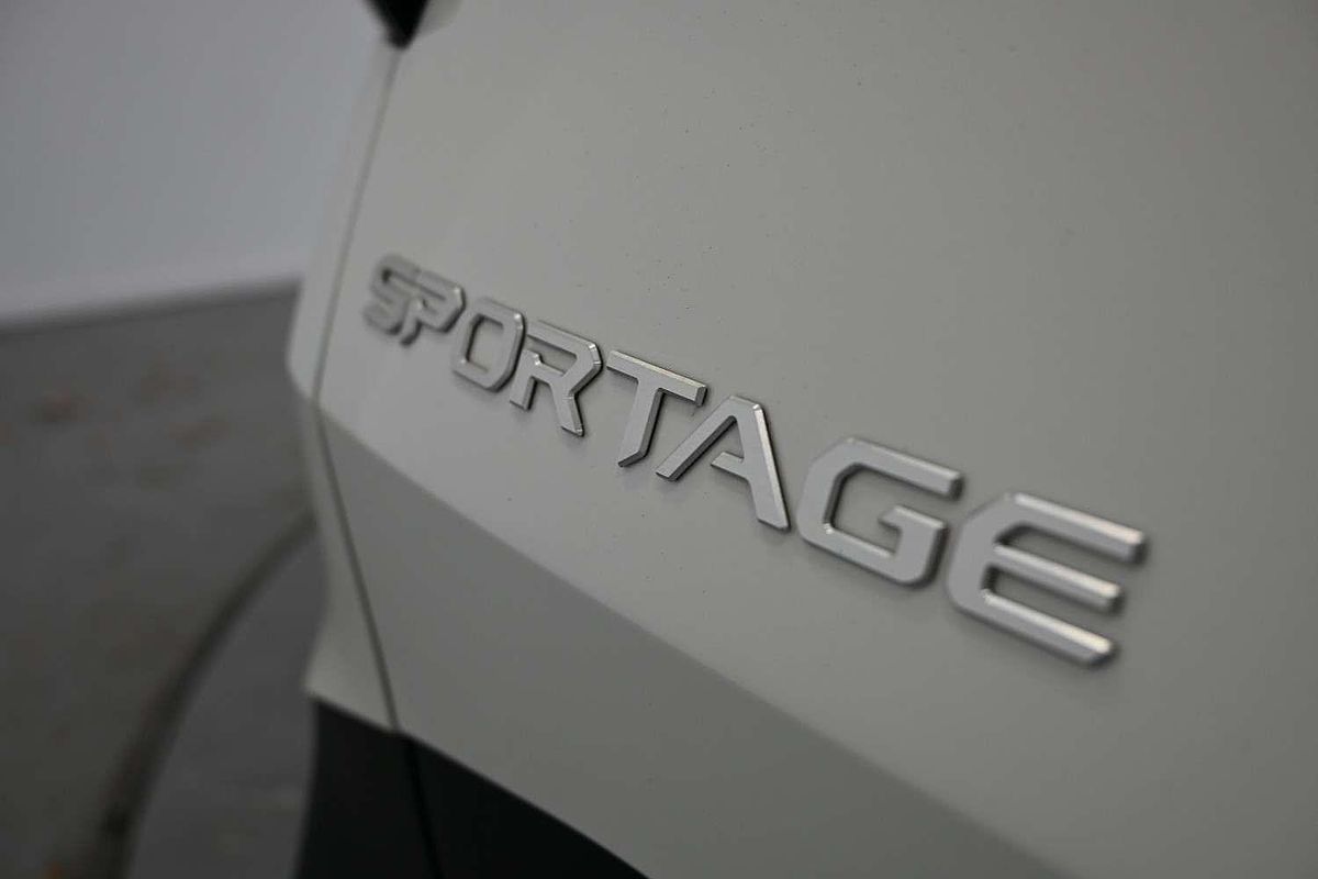 2022 Kia Sportage S NQ5