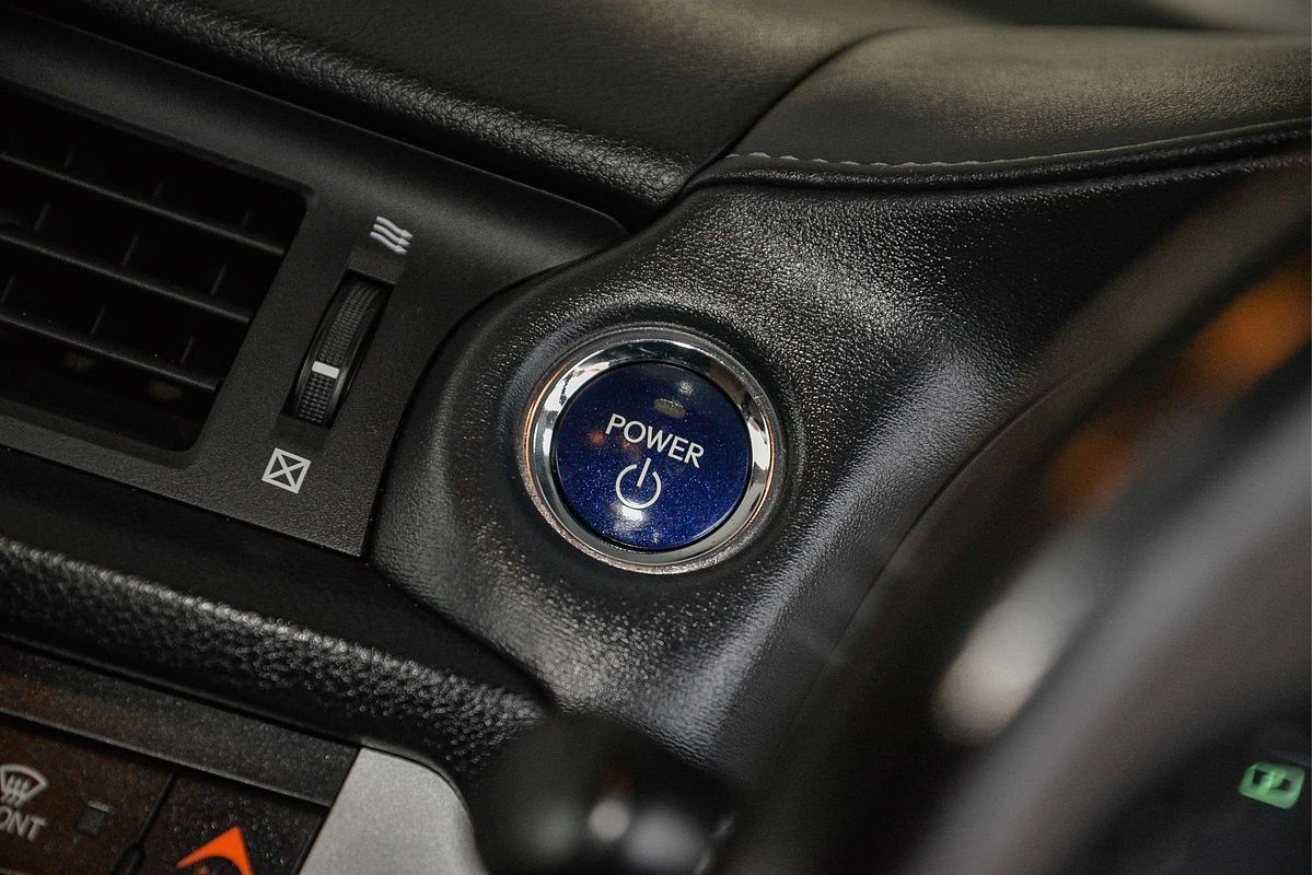 2011 Lexus CT CT200h Prestige ZWA10R