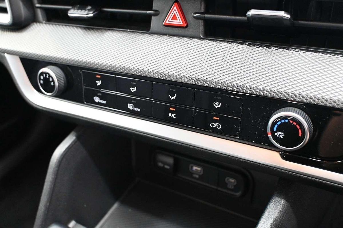 2022 Kia Sportage S NQ5