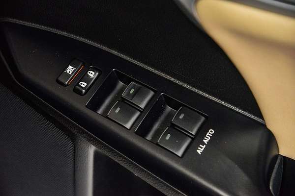 2011 Lexus CT CT200h Prestige ZWA10R