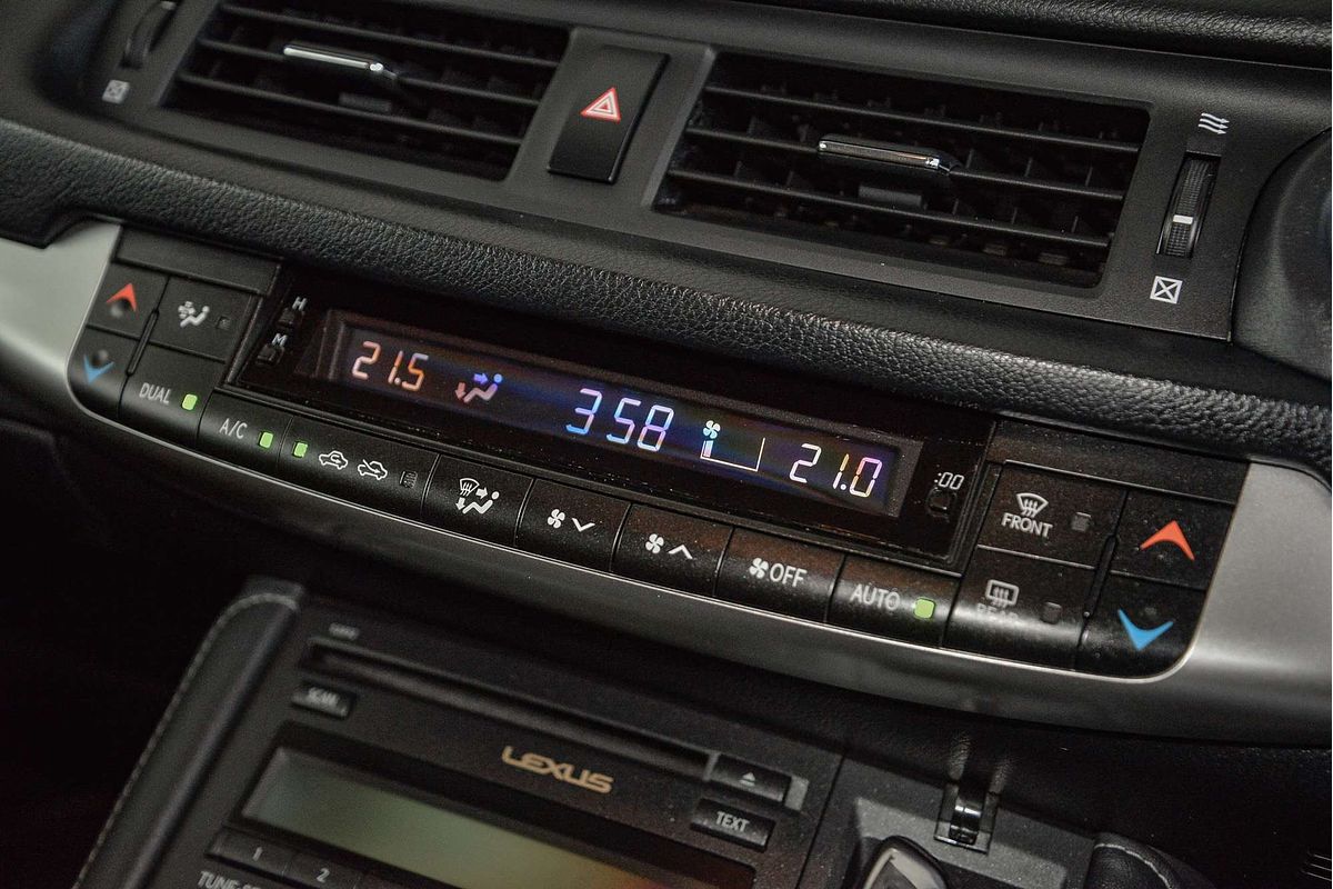 2011 Lexus CT CT200h Prestige ZWA10R