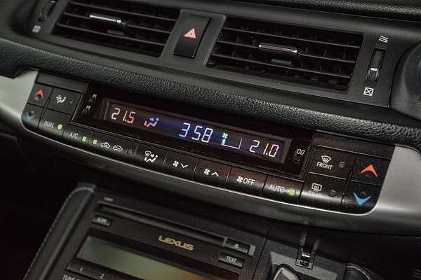 2011 Lexus CT CT200h Prestige ZWA10R