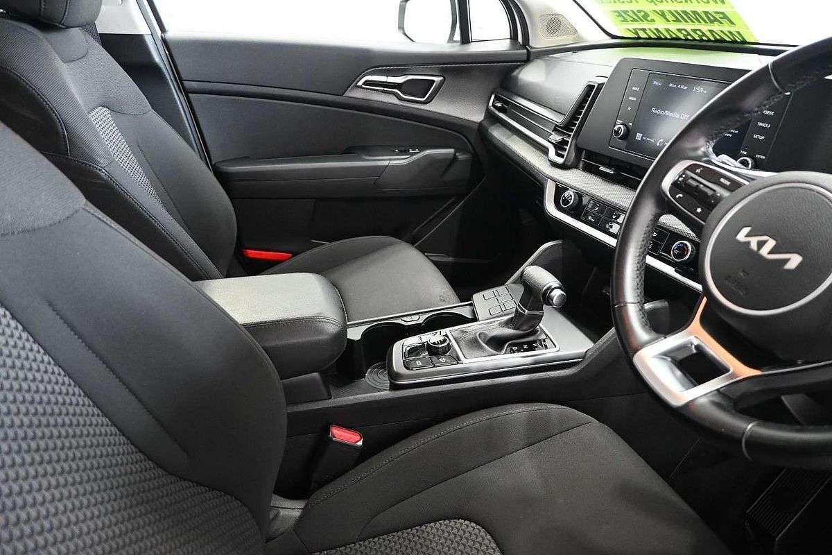 2022 Kia Sportage S NQ5