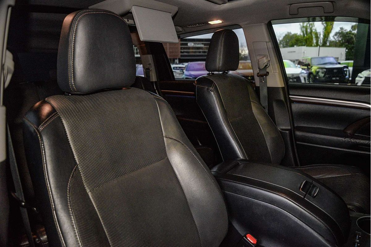 2015 Toyota Kluger Grande GSU55R