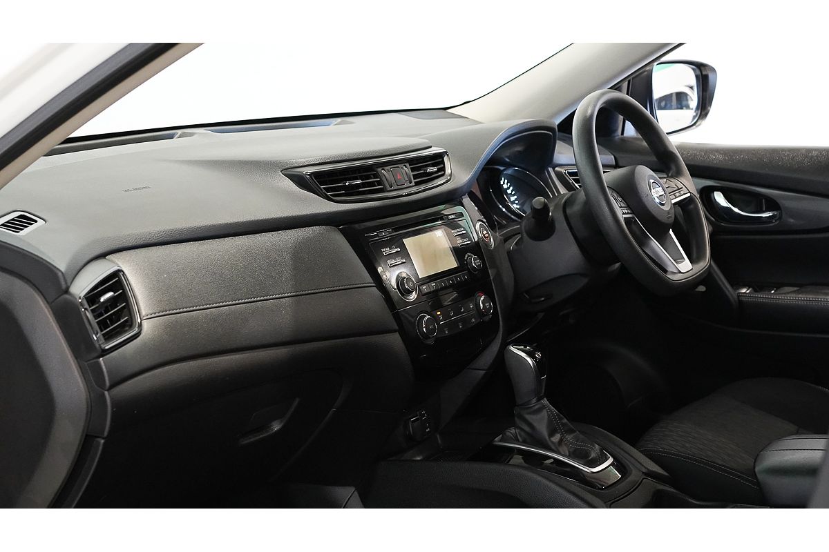 2017 Nissan X-TRAIL ST T32