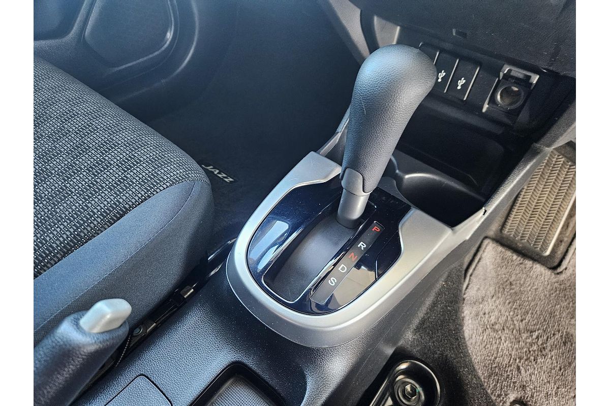 2016 Honda Jazz VTi GF