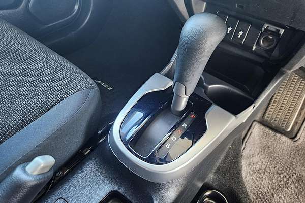 2016 Honda Jazz VTi GF