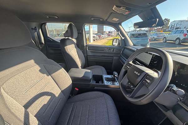2025 Kia Tasman SX TK 4X4