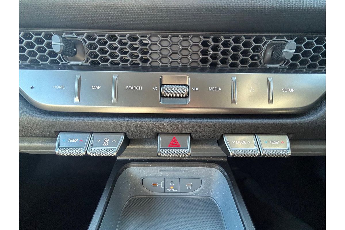 2025 Kia Tasman SX TK 4X4