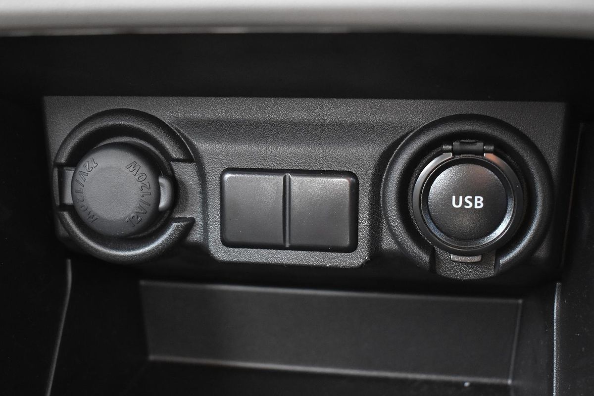2024 Suzuki Swift Hybrid UZ