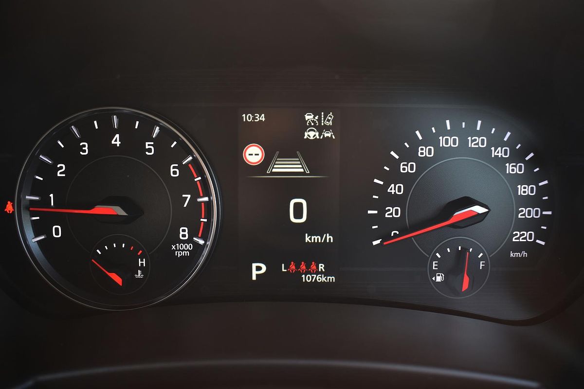 2024 Suzuki Swift Hybrid UZ