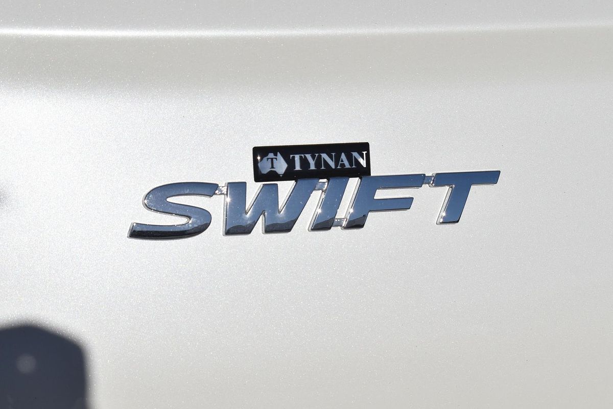 2024 Suzuki Swift Hybrid UZ