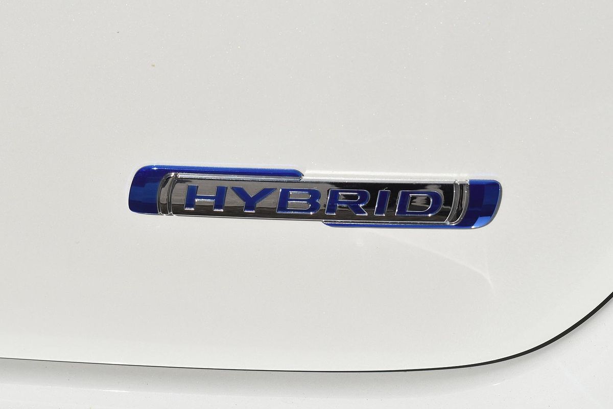 2024 Suzuki Swift Hybrid UZ
