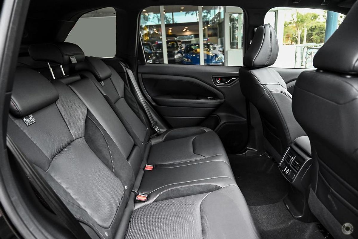 2025 Subaru Forester Touring S6
