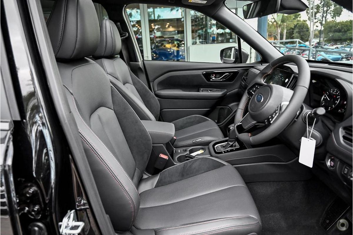 2025 Subaru Forester Touring S6