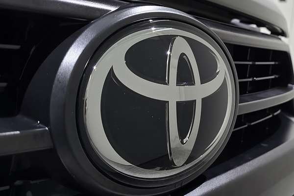 2023 Toyota Hilux Hilux 4x4 SR 2.8L T Diesel Automatic Double Cab C/C GUN126R 4X4