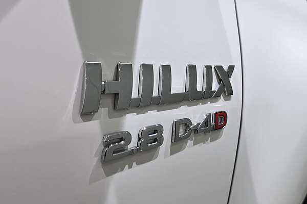 2023 Toyota Hilux Hilux 4x4 SR 2.8L T Diesel Automatic Double Cab C/C GUN126R 4X4