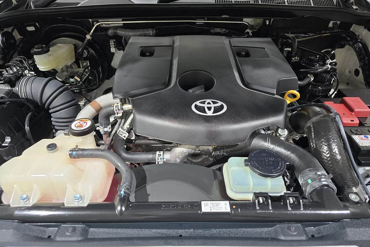 2023 Toyota Hilux Hilux 4x4 SR 2.8L T Diesel Automatic Double Cab C/C GUN126R 4X4