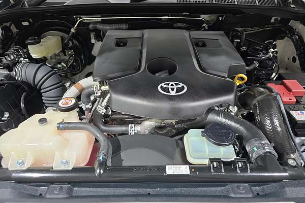 2023 Toyota Hilux Hilux 4x4 SR 2.8L T Diesel Automatic Double Cab C/C GUN126R 4X4