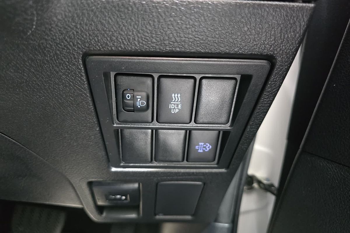 2023 Toyota Hilux Hilux 4x4 SR 2.8L T Diesel Automatic Double Cab C/C GUN126R 4X4