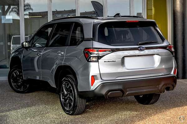 2025 Subaru Forester Touring S6