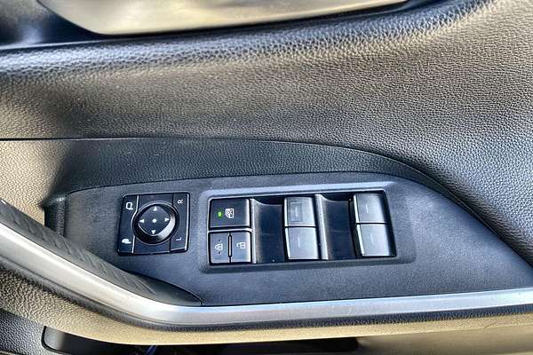 2021 Toyota RAV4 XSE AXAH54R