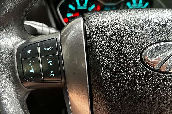2022 Mahindra PIK-UP S11  4X4