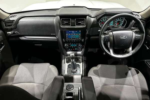 2022 Mahindra PIK-UP S11  4X4