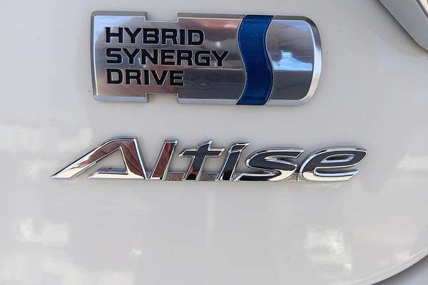2016 Toyota Camry Altise AVV50R