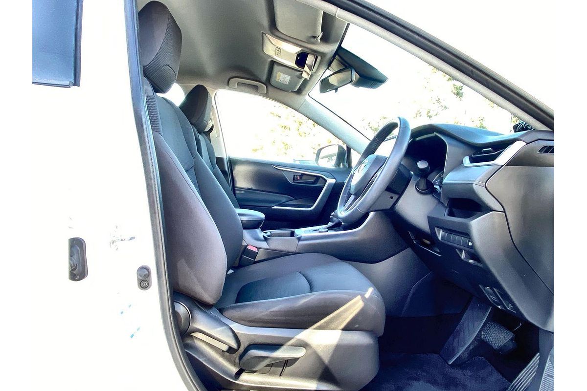 2022 Toyota RAV4 GX AXAH54R