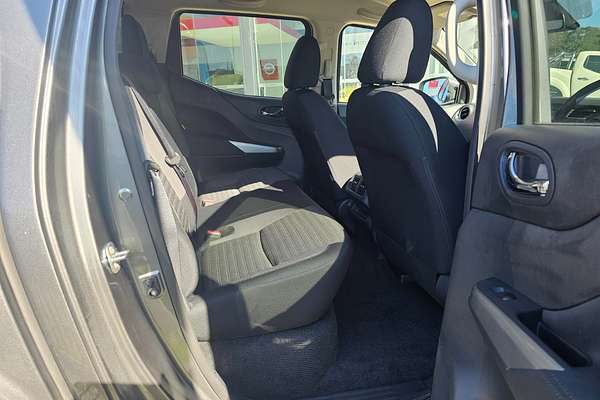 2024 Nissan Navara ST D23 4X4