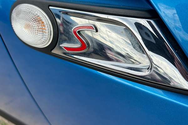 2009 MINI Cooper S Cabrio R57