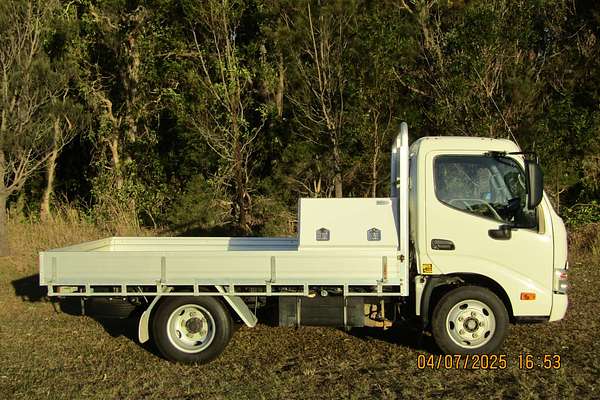 2017 Hino 300 Series 616 Trade Ace IFS 4x2 SWB