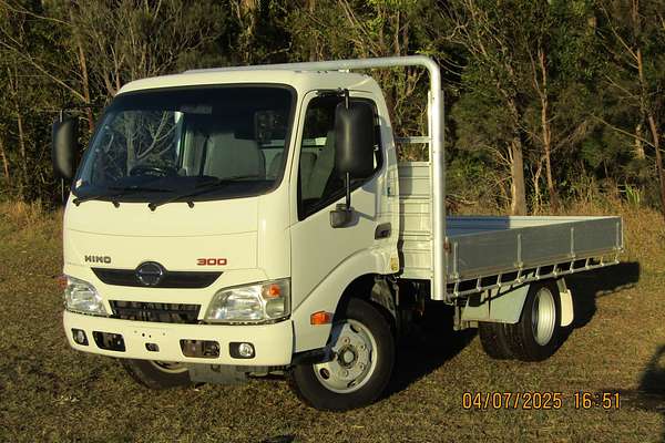 2017 Hino 300 Series 616 Trade Ace IFS 4x2 SWB