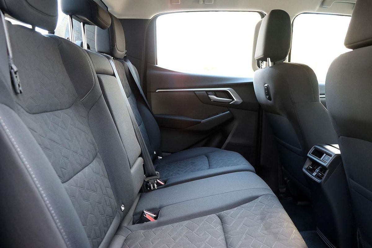 2024 Isuzu D-MAX LS-M 4X4