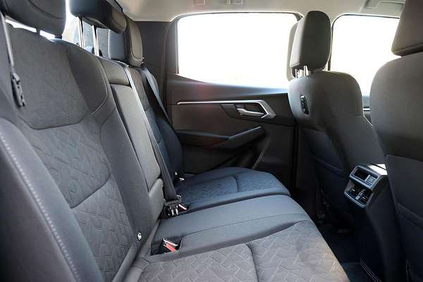 2024 Isuzu D-MAX LS-M 4X4