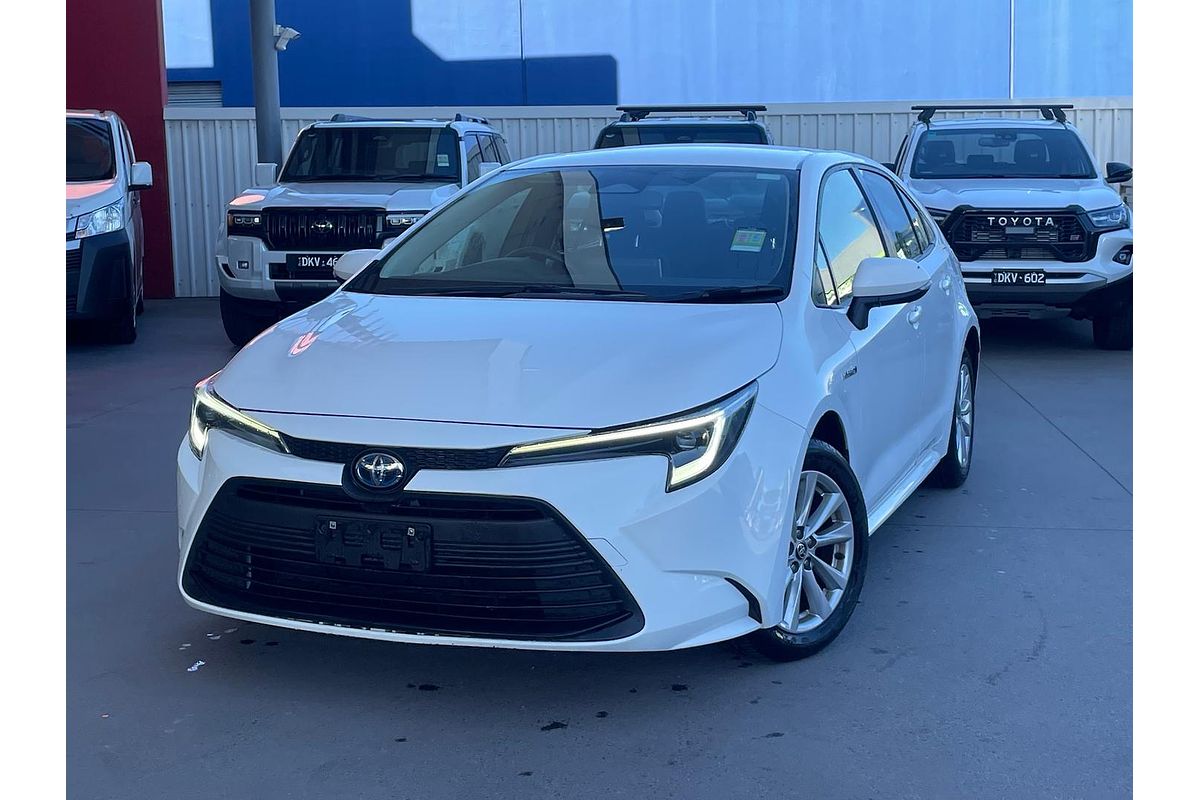2022 Toyota Corolla Ascent Sport Hybrid ZWE219R