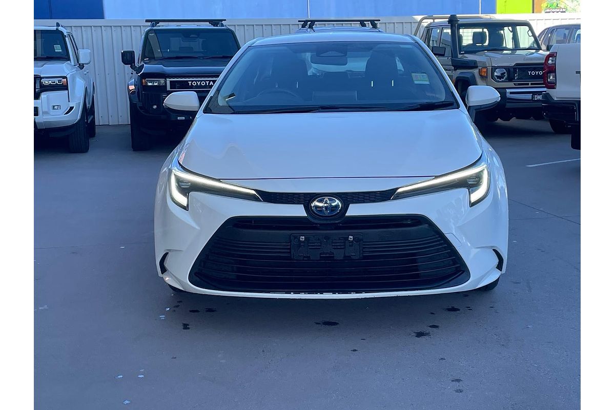 2022 Toyota Corolla Ascent Sport Hybrid ZWE219R