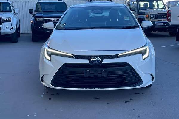 2022 Toyota Corolla Ascent Sport Hybrid ZWE219R