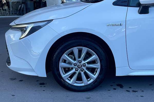 2022 Toyota Corolla Ascent Sport Hybrid ZWE219R