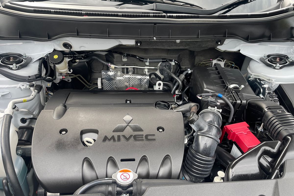 2024 Mitsubishi ASX LS XD