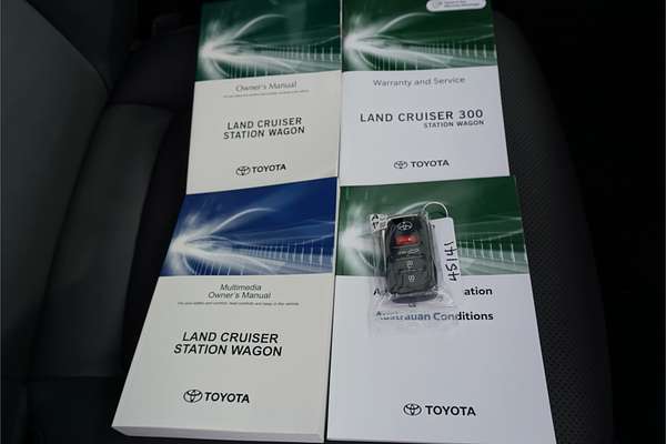 2025 Toyota Landcruiser VX FJA300R