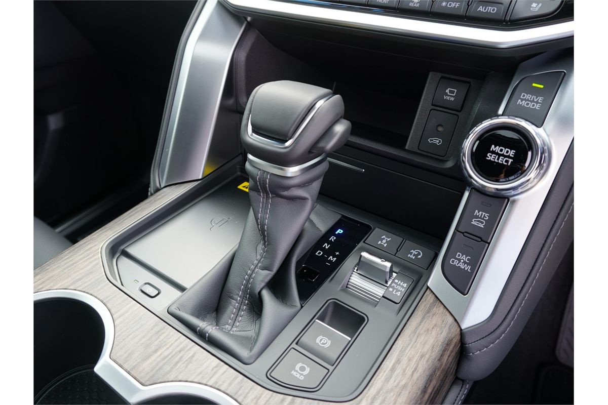2025 Toyota Landcruiser VX FJA300R