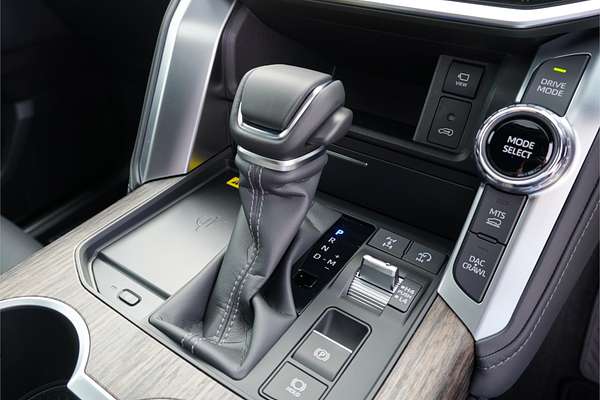 2025 Toyota Landcruiser VX FJA300R