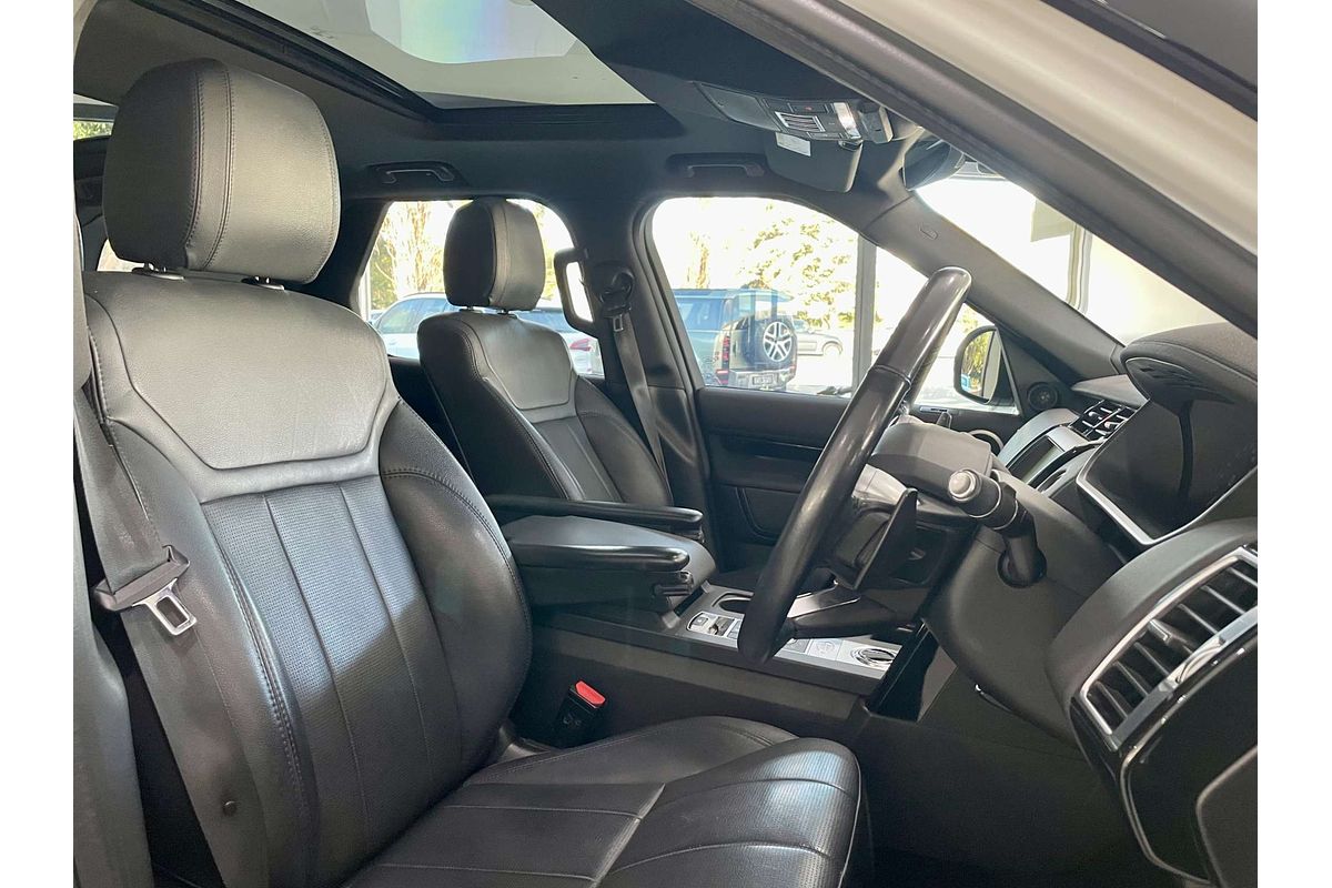 2020 Land Rover Discovery SD6 HSE Series 5