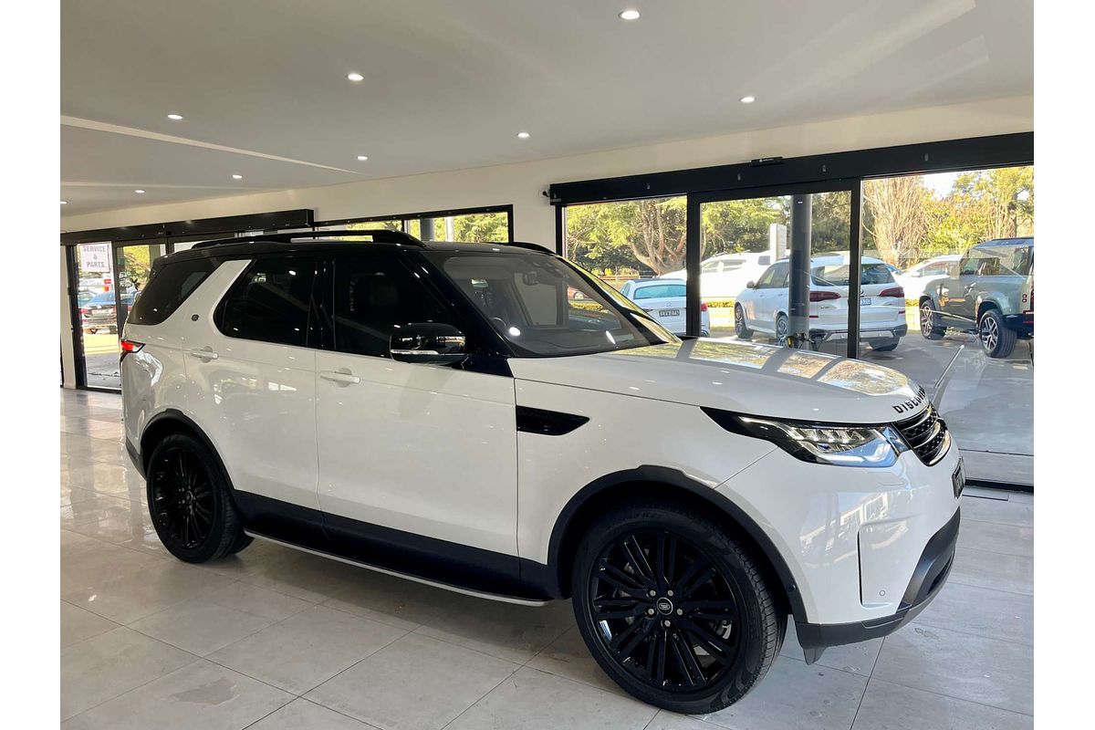 2020 Land Rover Discovery SD6 HSE Series 5